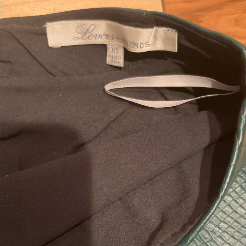 LOVERS AND FRIENDS GOOD TO BE BAD MINI SKIRT - Picture 4 of 5